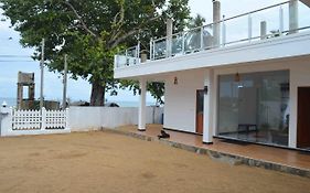 Blue Wings Beach Hotel